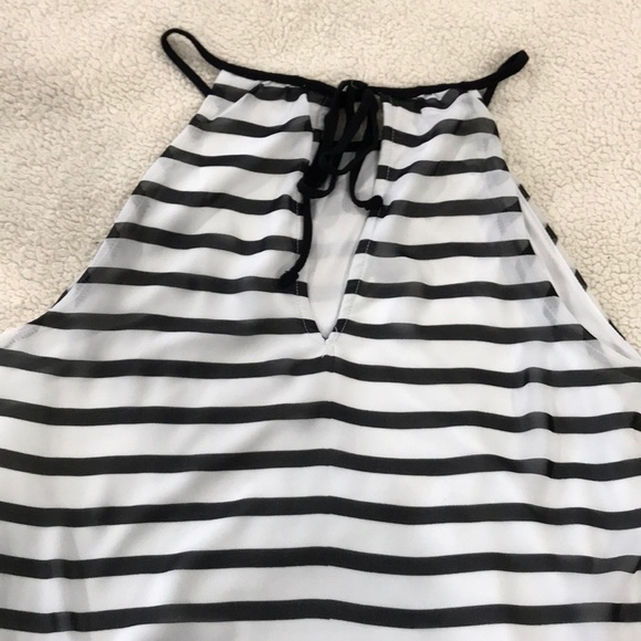 Express Top - Picture 3 of 3